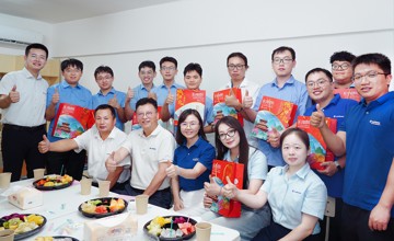 “圍爐夜話”暖人心 青年心聲傾耳聽(tīng)