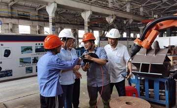 迸發(fā)“她”力量 綻放“巾幗紅” | 柳工獲批首個自治區(qū)總工會女職工創(chuàng)新工作室