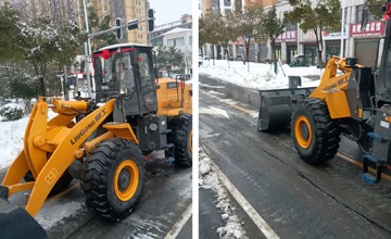 春運(yùn)保安全 柳工機(jī)械戰(zhàn)斗在破冰除雪第一線！