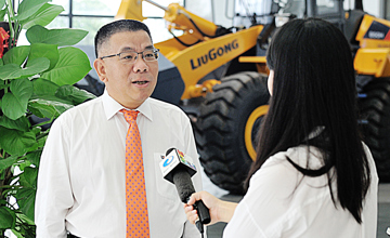 加大加快“十三五”戰(zhàn)略實(shí)施　推動(dòng)柳工事業(yè)發(fā)展