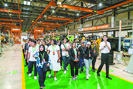 綠色發(fā)展青年領(lǐng)袖研修交流營、第15屆中國-東盟青年營到柳工研修交流