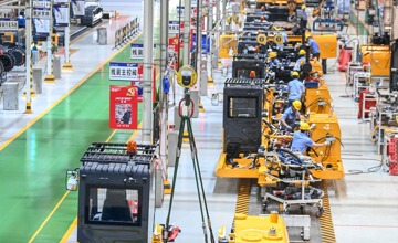 柳工獲評(píng)2025年廣西質(zhì)量賦能新質(zhì)生產(chǎn)力典型案例和工業(yè)企業(yè)質(zhì)量管理標(biāo)桿