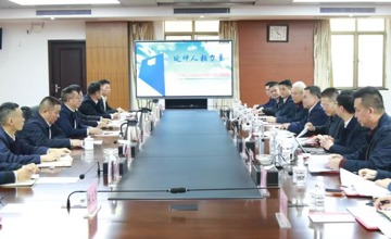 深化應急裝備協同 共筑國家救援力量 ——柳工集團與中國安能二局舉行戰(zhàn)略合作會談